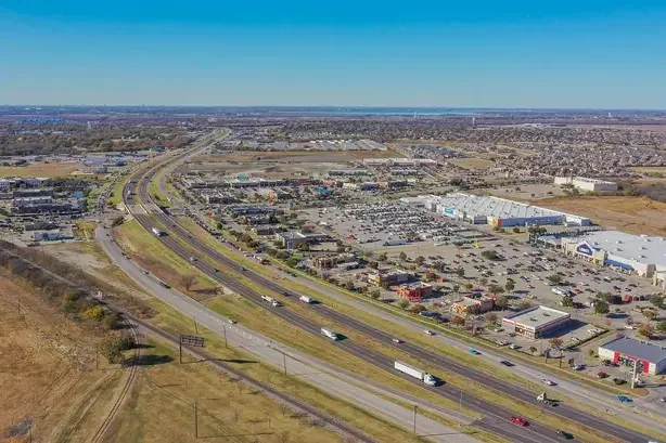 Commercial property in Forney, Texas